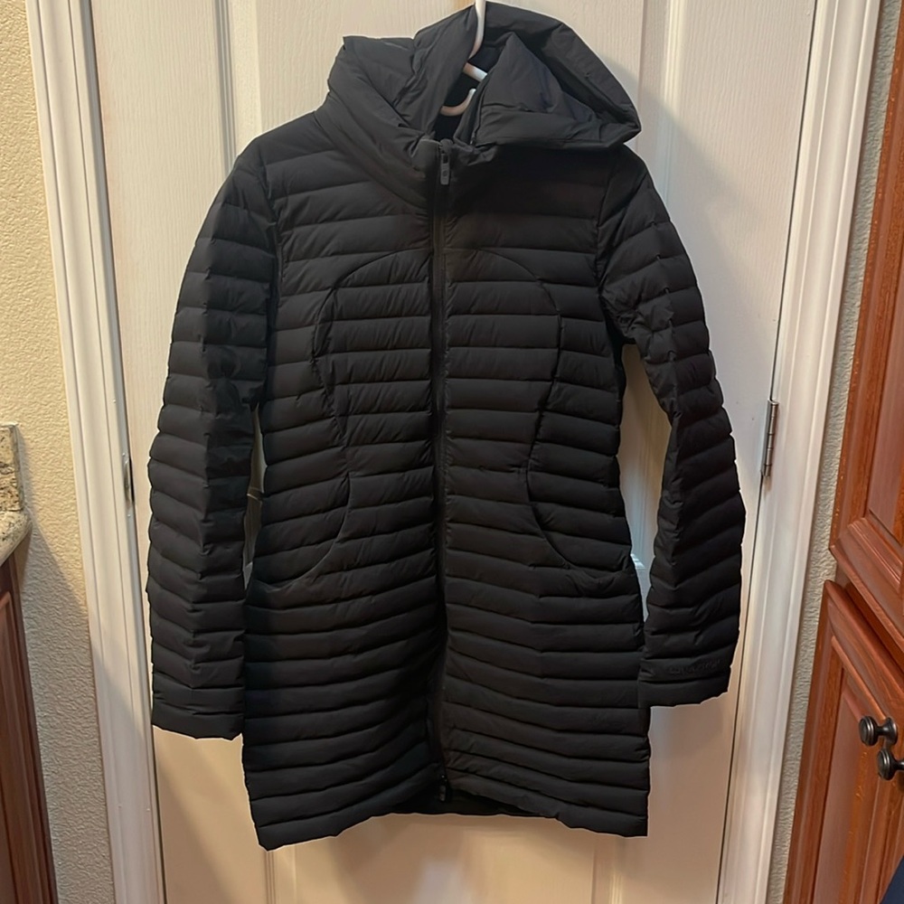 Lululemon pack it down puffer